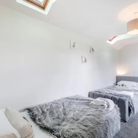 2 Bed In Oc-b32579 Feriehus *